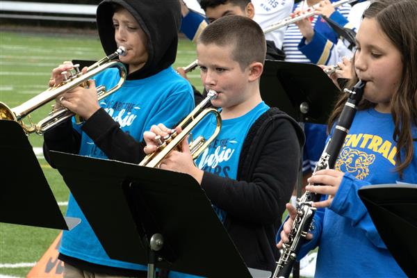 South River Feeder Elementary, Middle and High School Combined Band Performing